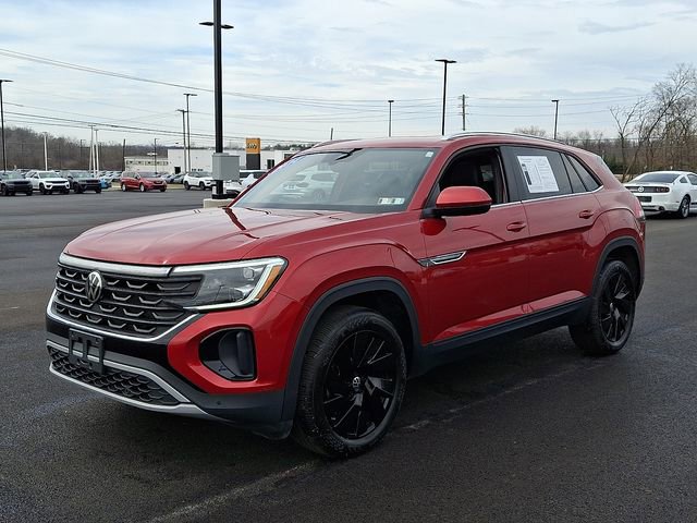 Used 2024 Volkswagen Atlas Cross Sport SE image 6
