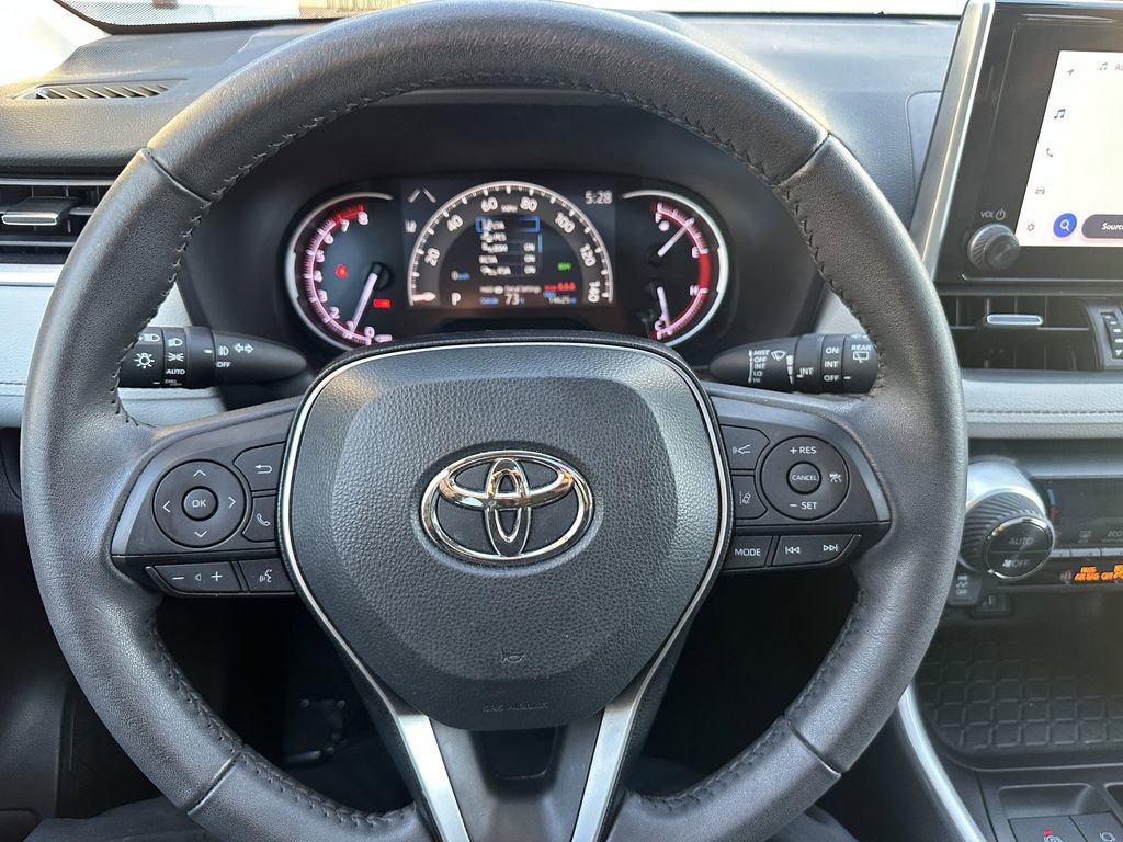 Used 2024 Toyota RAV4 XLE Premium image 21