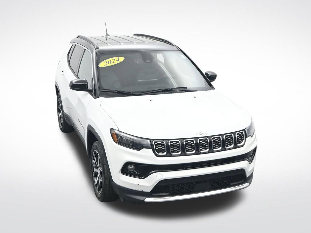 Used 2024 Jeep Compass Limited image 24