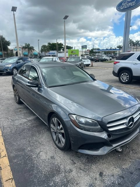 Used 2018 Mercedes-Benz C 300 Sedan image 7