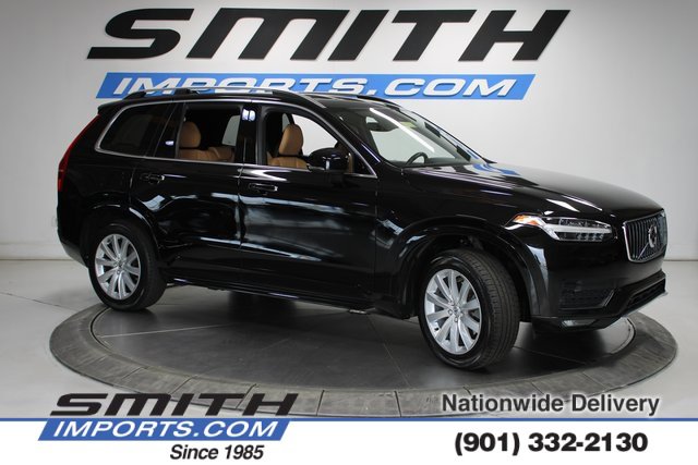 Used 2017 Volvo XC90 T6 Momentum w/ Vision Package