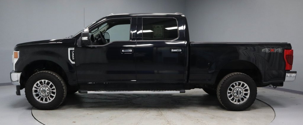 Used 2020 Ford F350 XLT w/ XLT Premium Package image 8