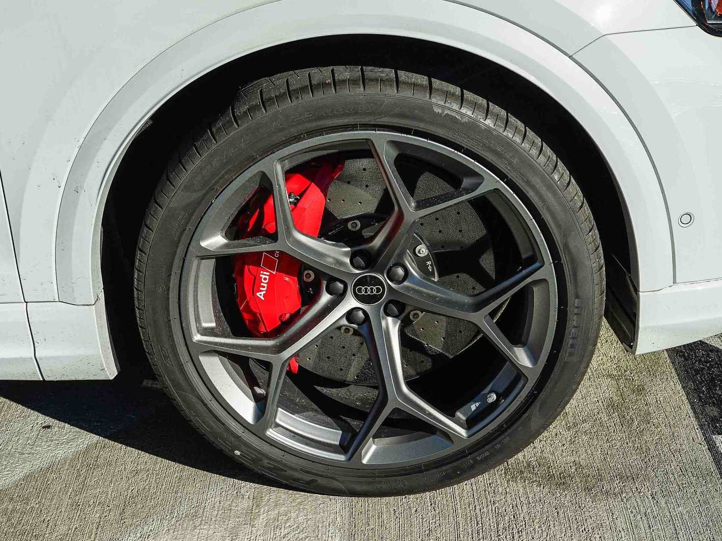 New 2025 Audi RS Q8 performance AWD/4WD image 8