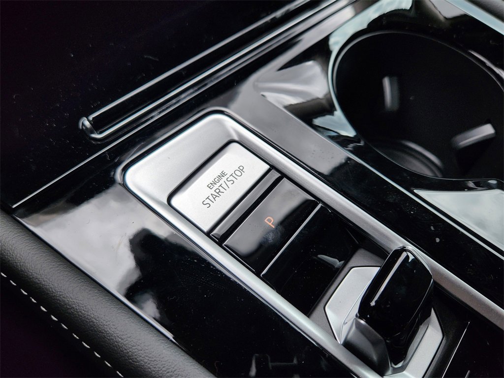 New 2025 Volkswagen Atlas SEL Premium R-Line image 15