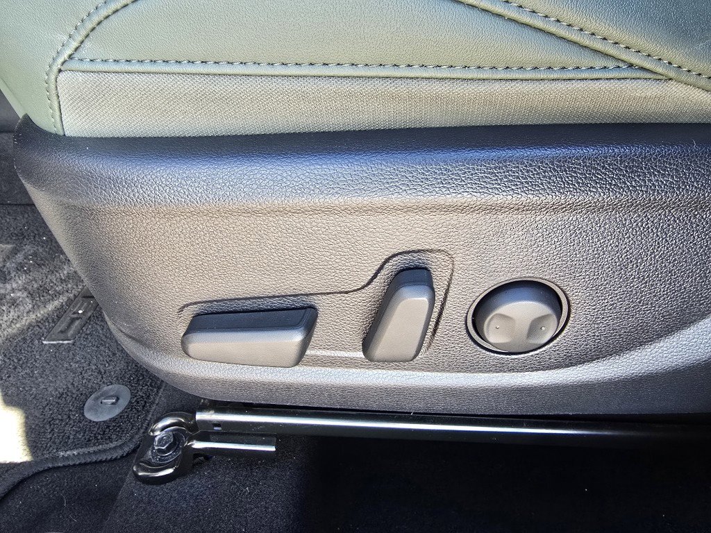 Used 2024 Kia Seltos SX image 13