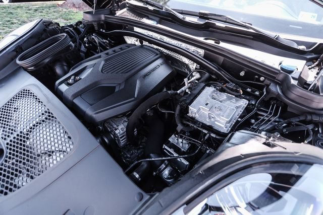 Used 2022 Porsche Macan AWD/4WD image 84