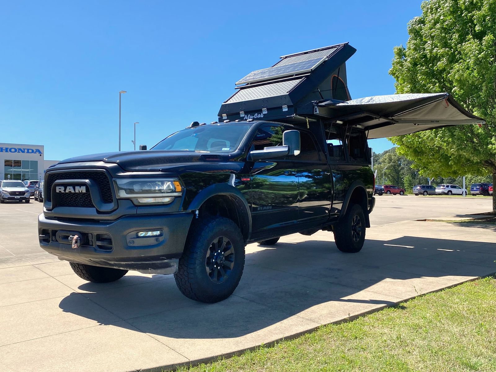 Used 2022 RAM 2500 Power Wagon w/ Level 2 Equipment Group AWD/4WD image 3