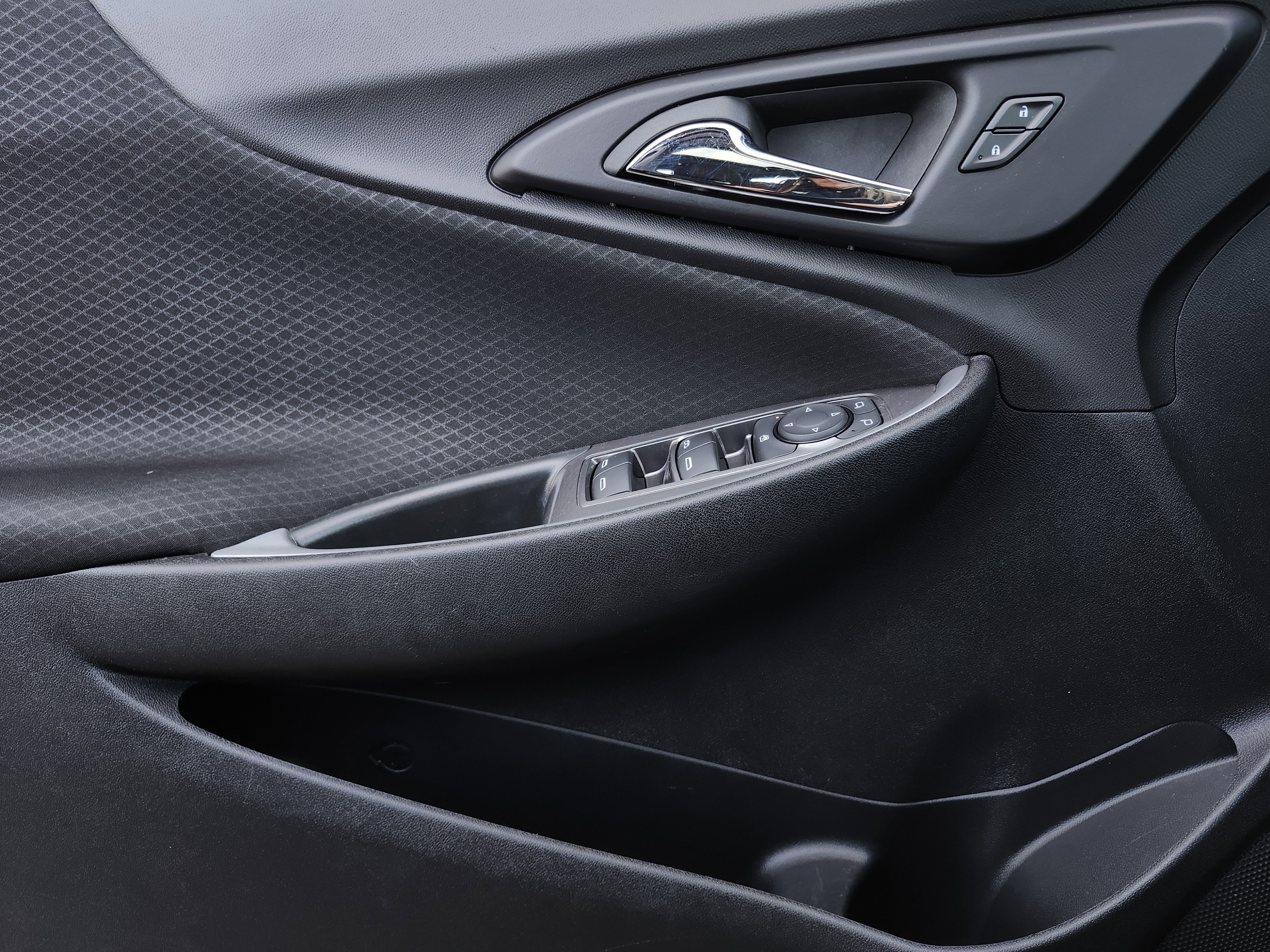 Used 2024 Chevrolet Malibu LT image 17