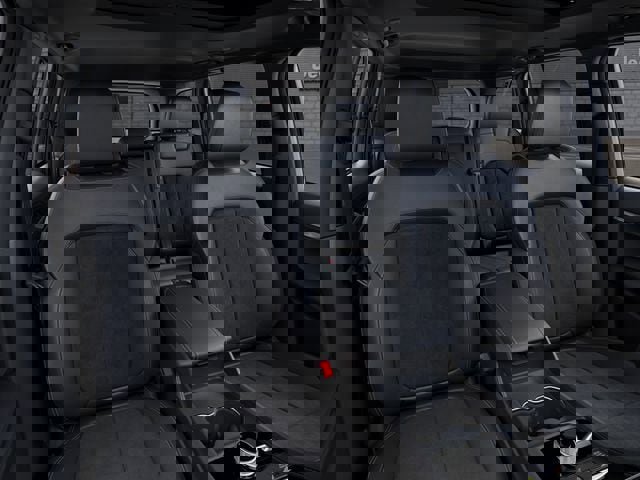 New 2026 Jeep Grand Cherokee Altitude image 9