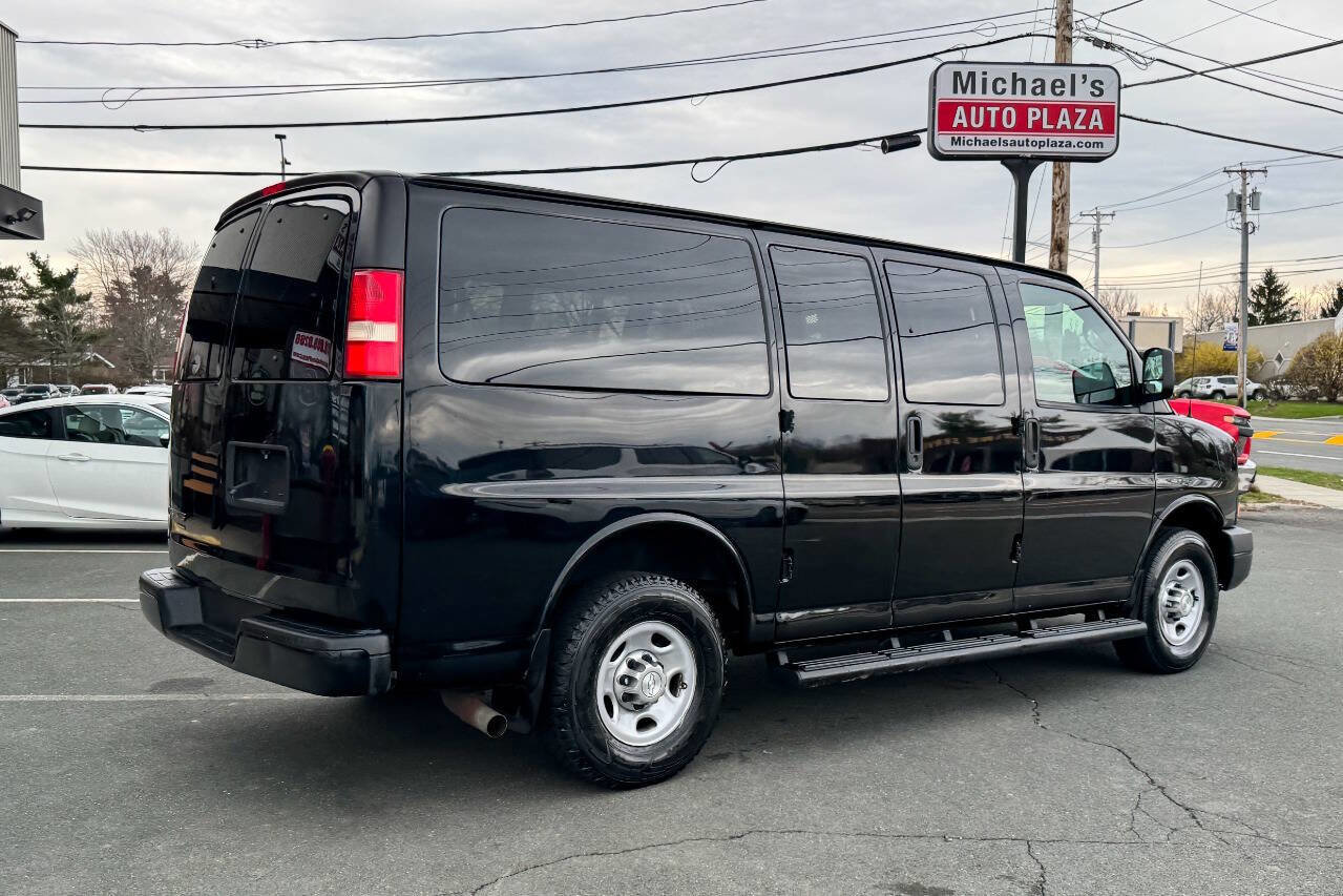 Used 2014 Chevrolet Express 2500 LS RWD image 4