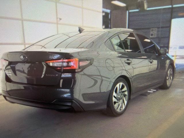 Used 2023 Subaru Legacy Limited AWD/4WD image 3