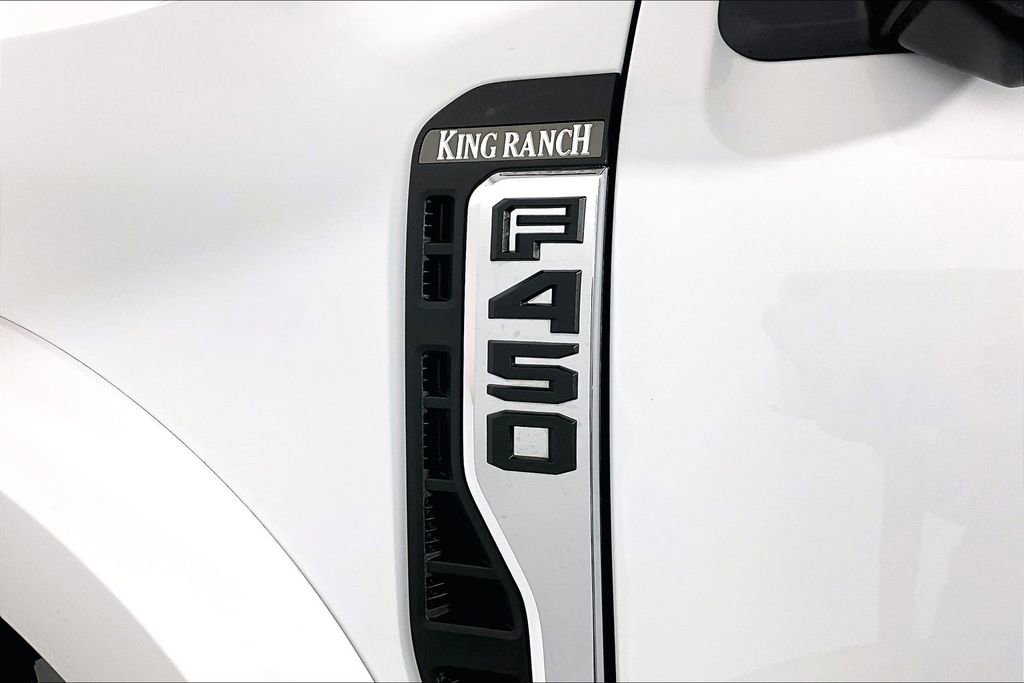 Used 2025 Ford F450 King Ranch w/ FX4 Off-Road Package AWD/4WD image 14