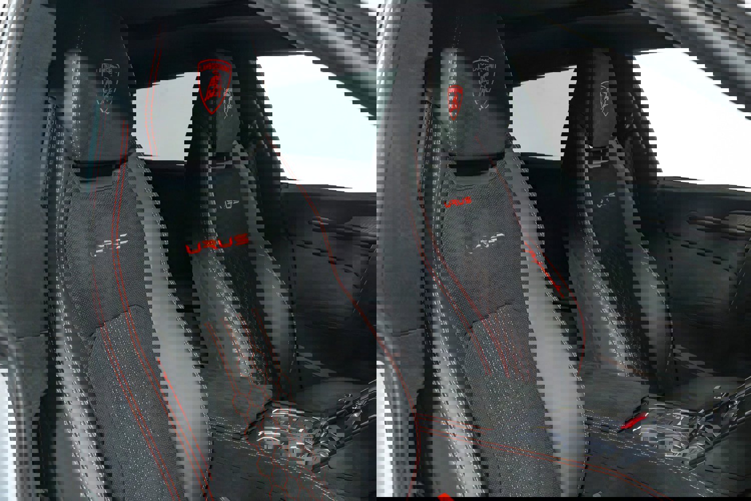 Used 2024 Lamborghini Urus Performante image 29