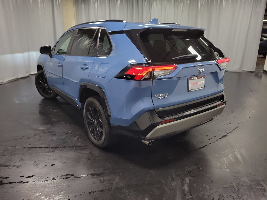 Used 2022 Toyota RAV4 SE w/ Convenience Package AWD/4WD image 6