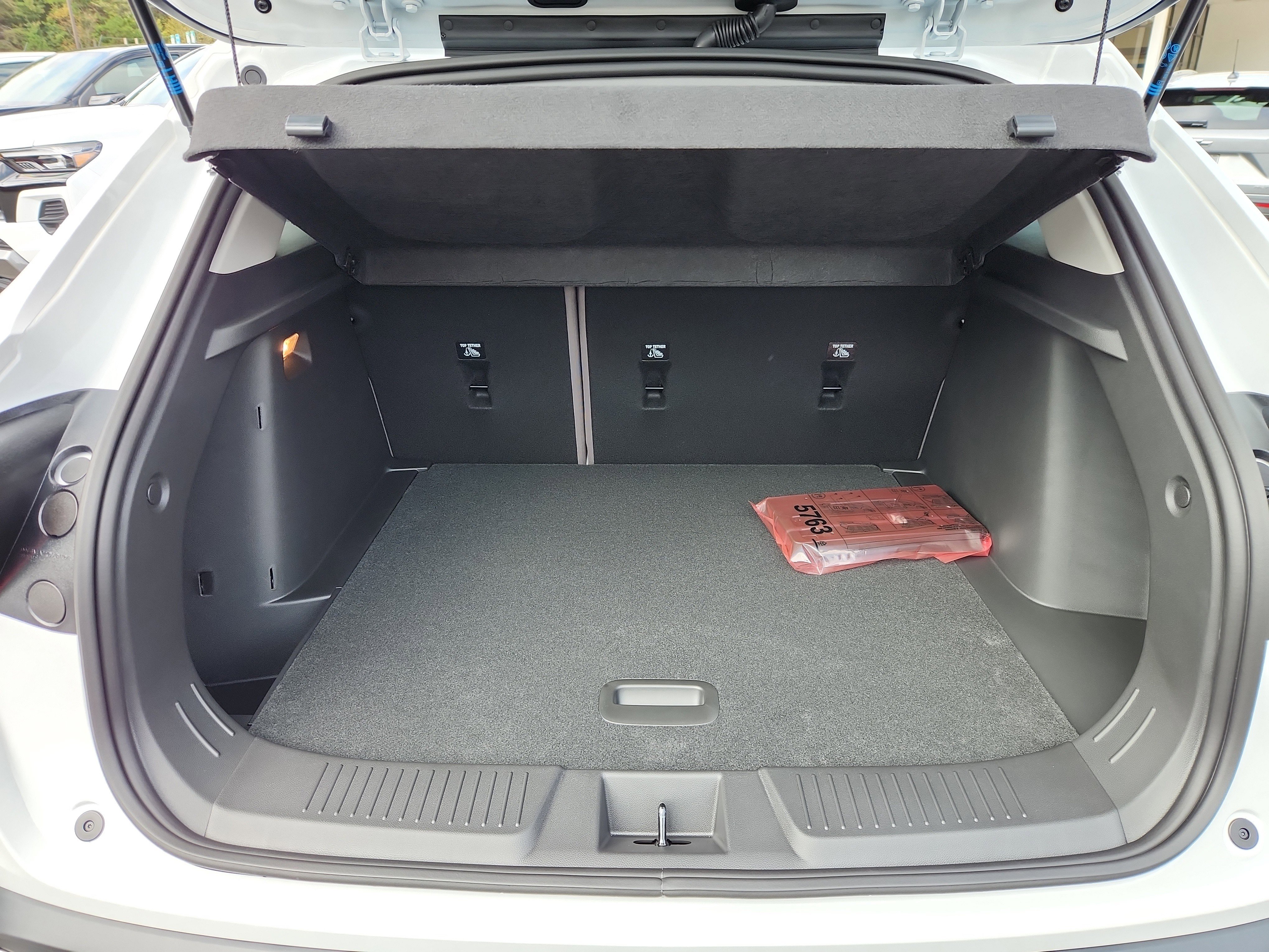 New 2026 Chevrolet Trax ACTIV w/ Driver Confidence Package FWD image 20