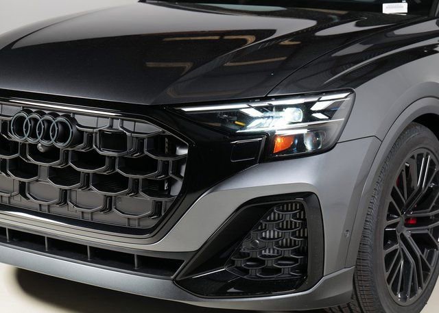 New 2026 Audi SQ8 Prestige image 29