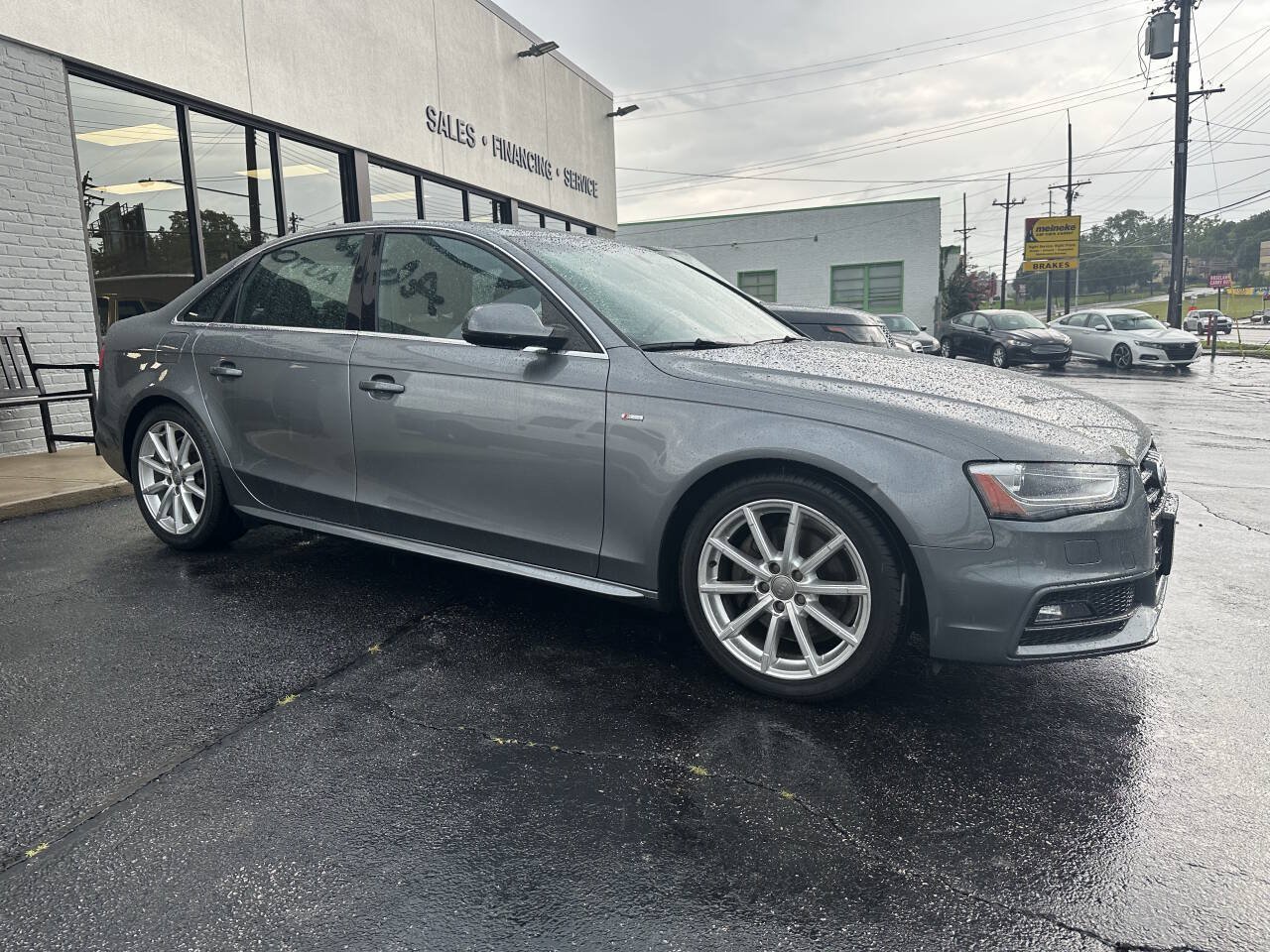 Used 2016 Audi A4 2.0T Premium Plus w/ Technology Package AWD/4WD image 4