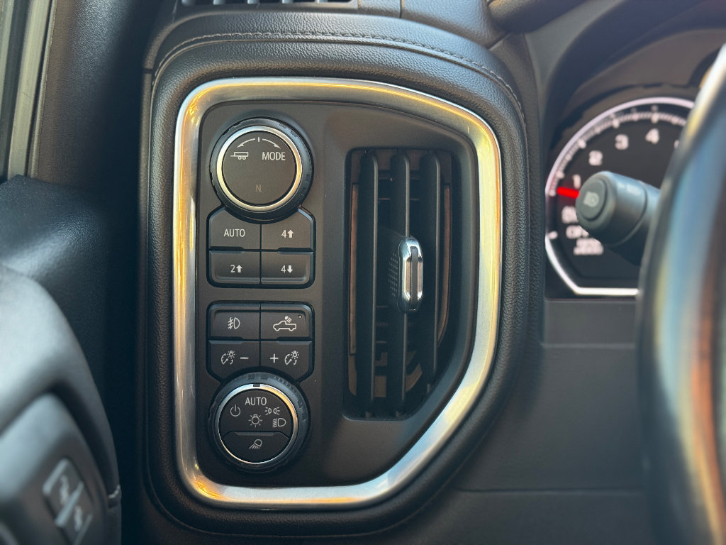 Certified 2022 Chevrolet Silverado 1500 LTZ w/ LTZ Premium Package image 6