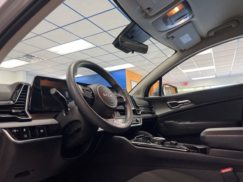 Certified 2024 Kia Sportage LX AWD/4WD image 18