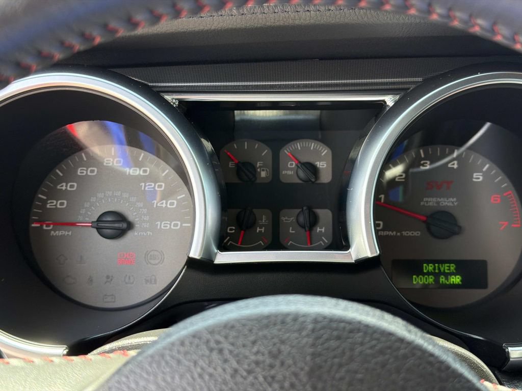 Used 2008 Ford Mustang Shelby GT500 RWD image 23