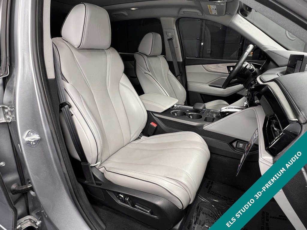 Used 2023 Acura MDX SH-AWD w/ Advance Package image 4