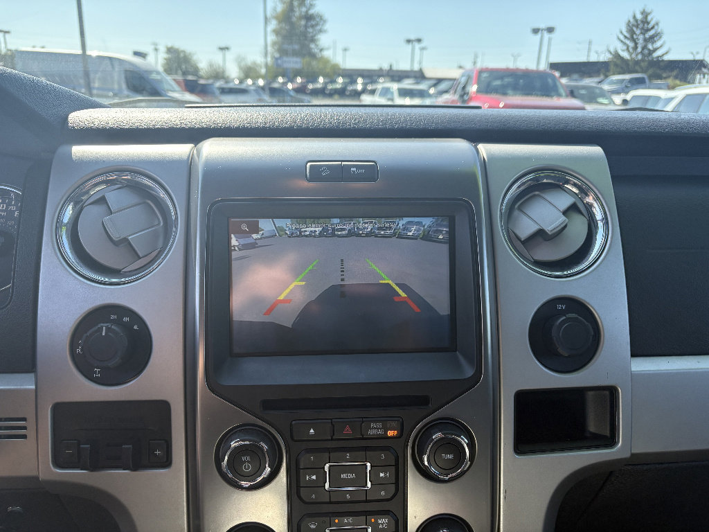 Used 2014 Ford F150 FX4 w/ Equipment Group 402A Luxury AWD/4WD image 27