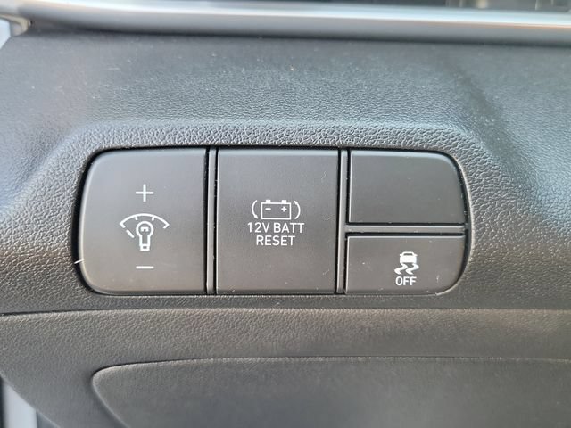 Certified 2026 Hyundai Elantra Hybrid FWD image 18