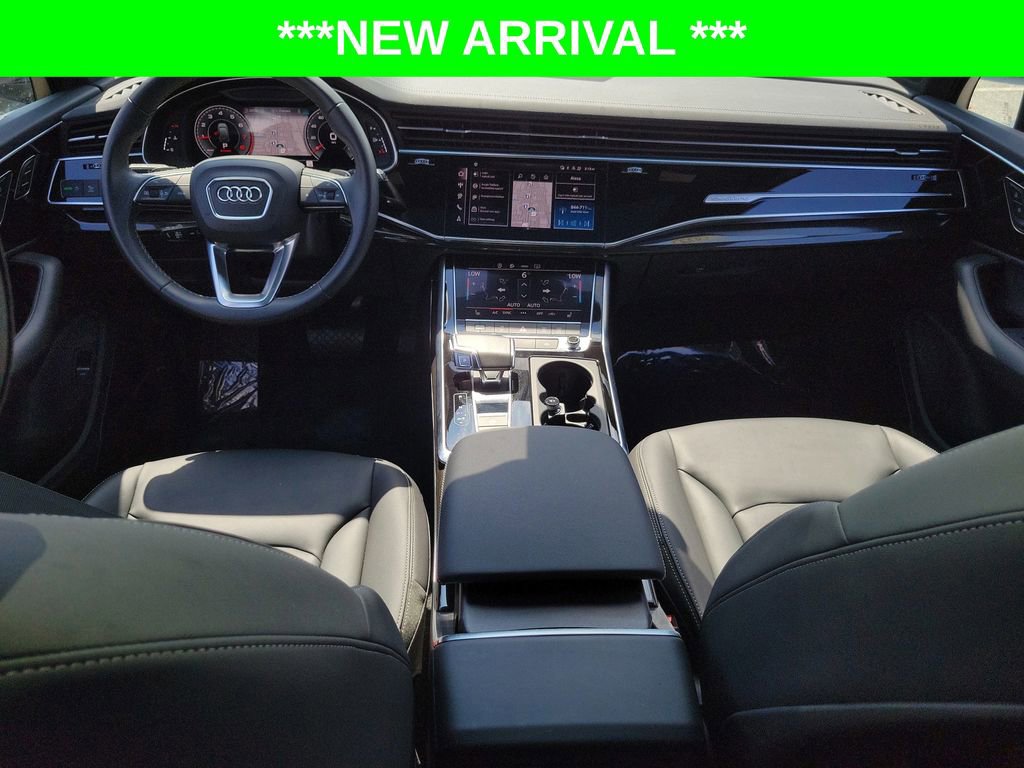 Used 2025 Audi Q7 2.0T Premium w/ Convenience Plus Package AWD/4WD image 23