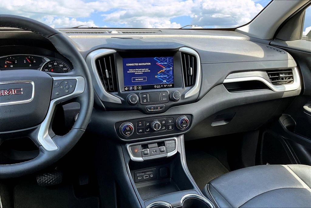Used 2024 GMC Terrain SLT w/ Infotainment Package II AWD/4WD image 11