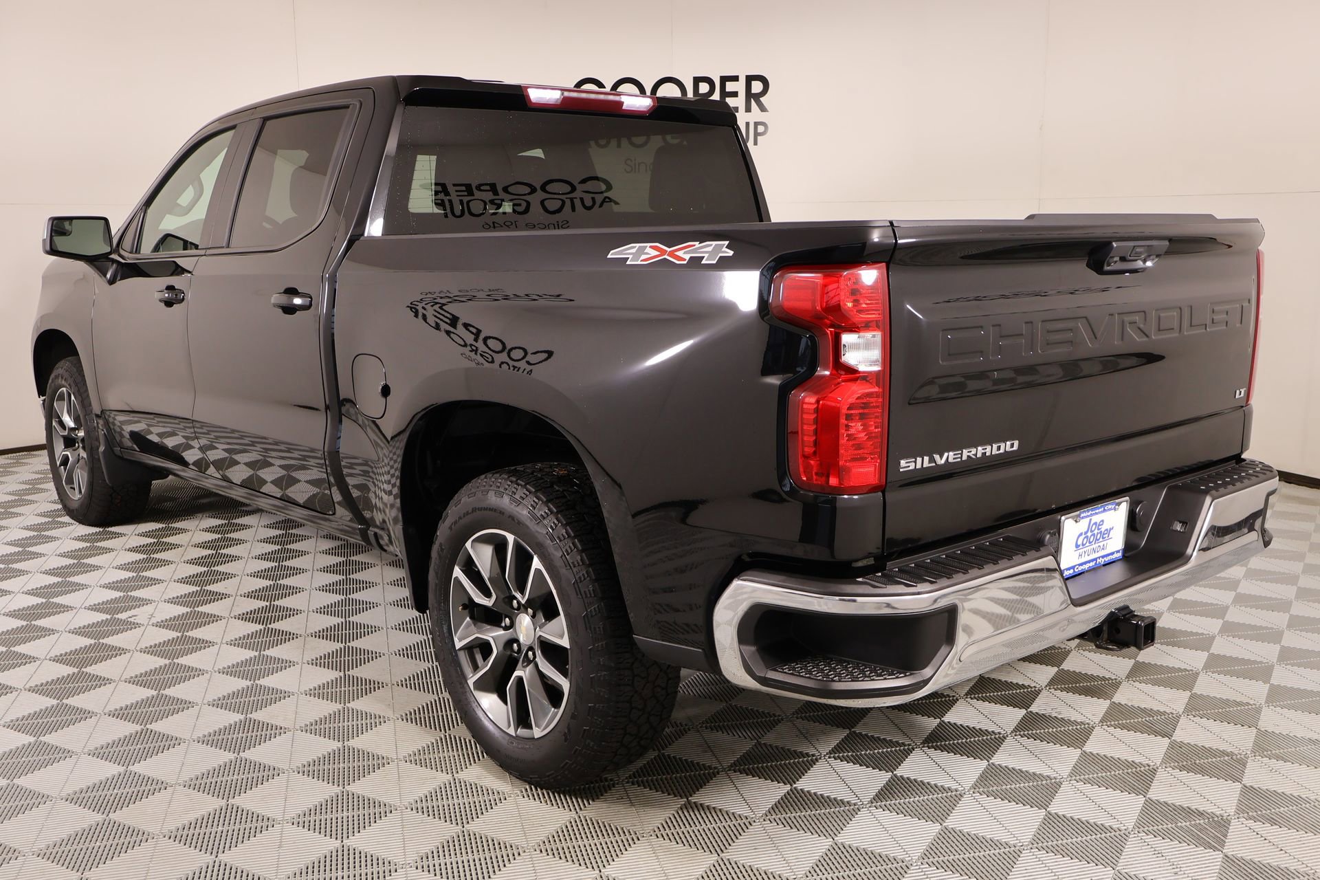 Used 2023 Chevrolet Silverado 1500 LT image 22