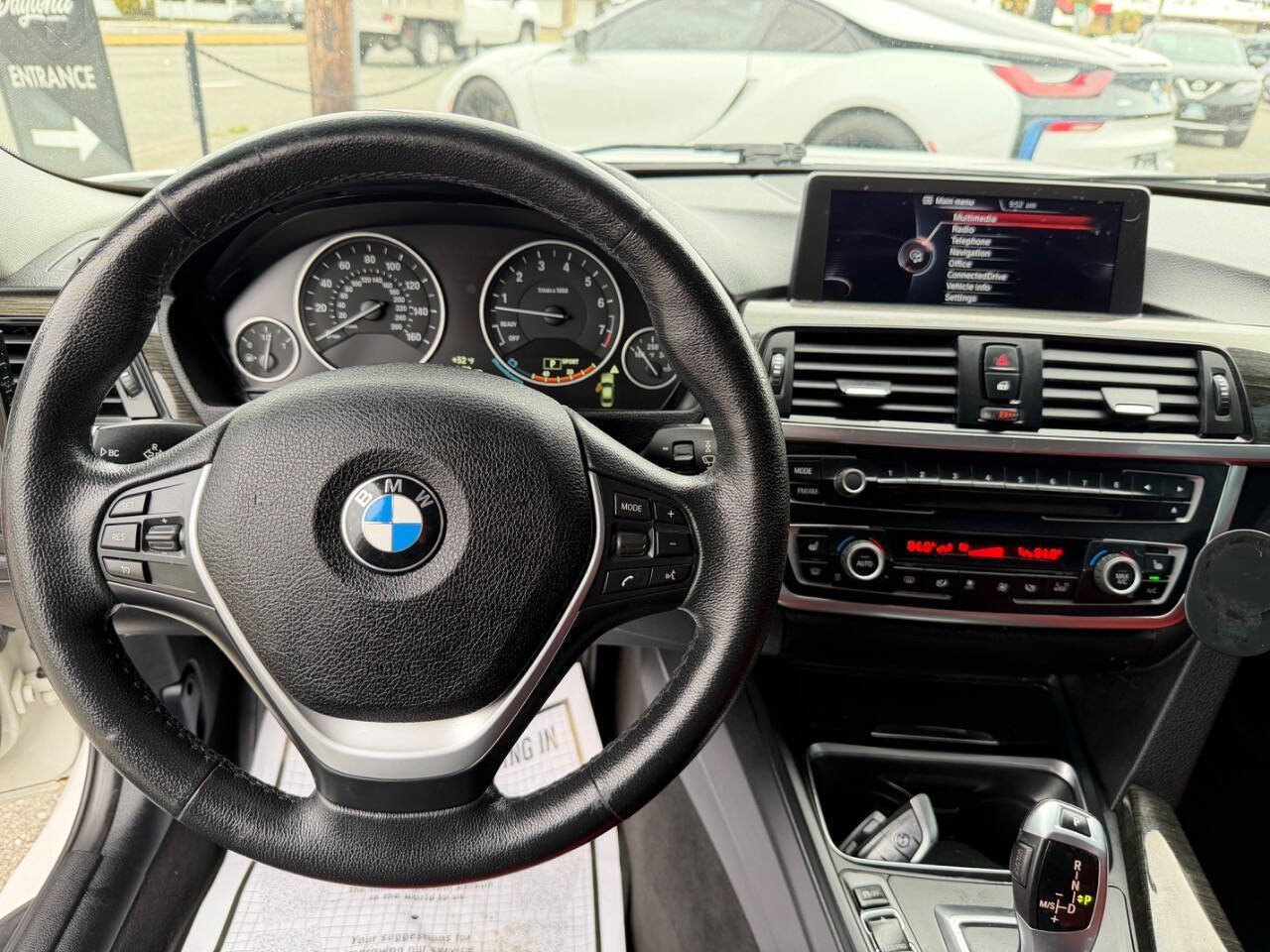 Used 2014 BMW 335i Sedan image 31