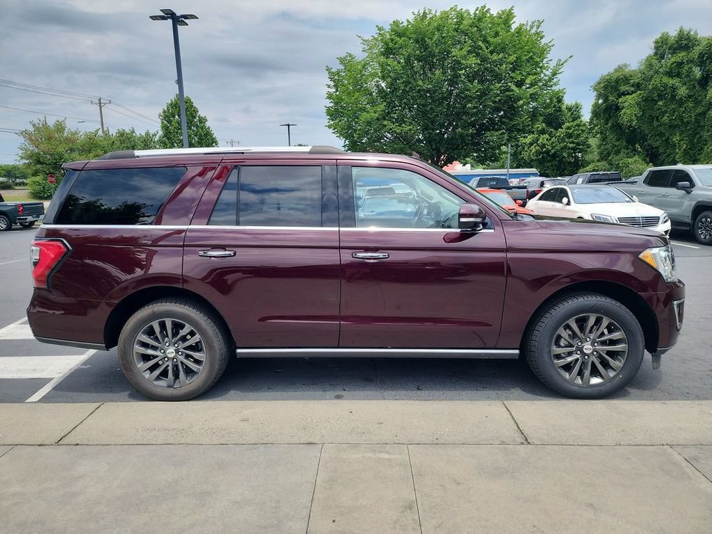 Used 2021 Ford Expedition Limited AWD/4WD image 9