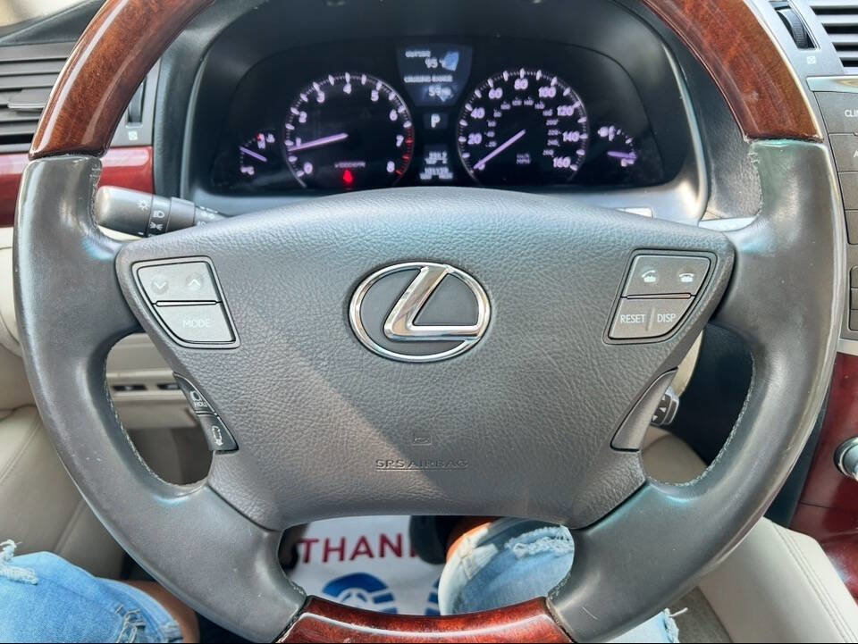 Used 2012 Lexus LS 460 image 17