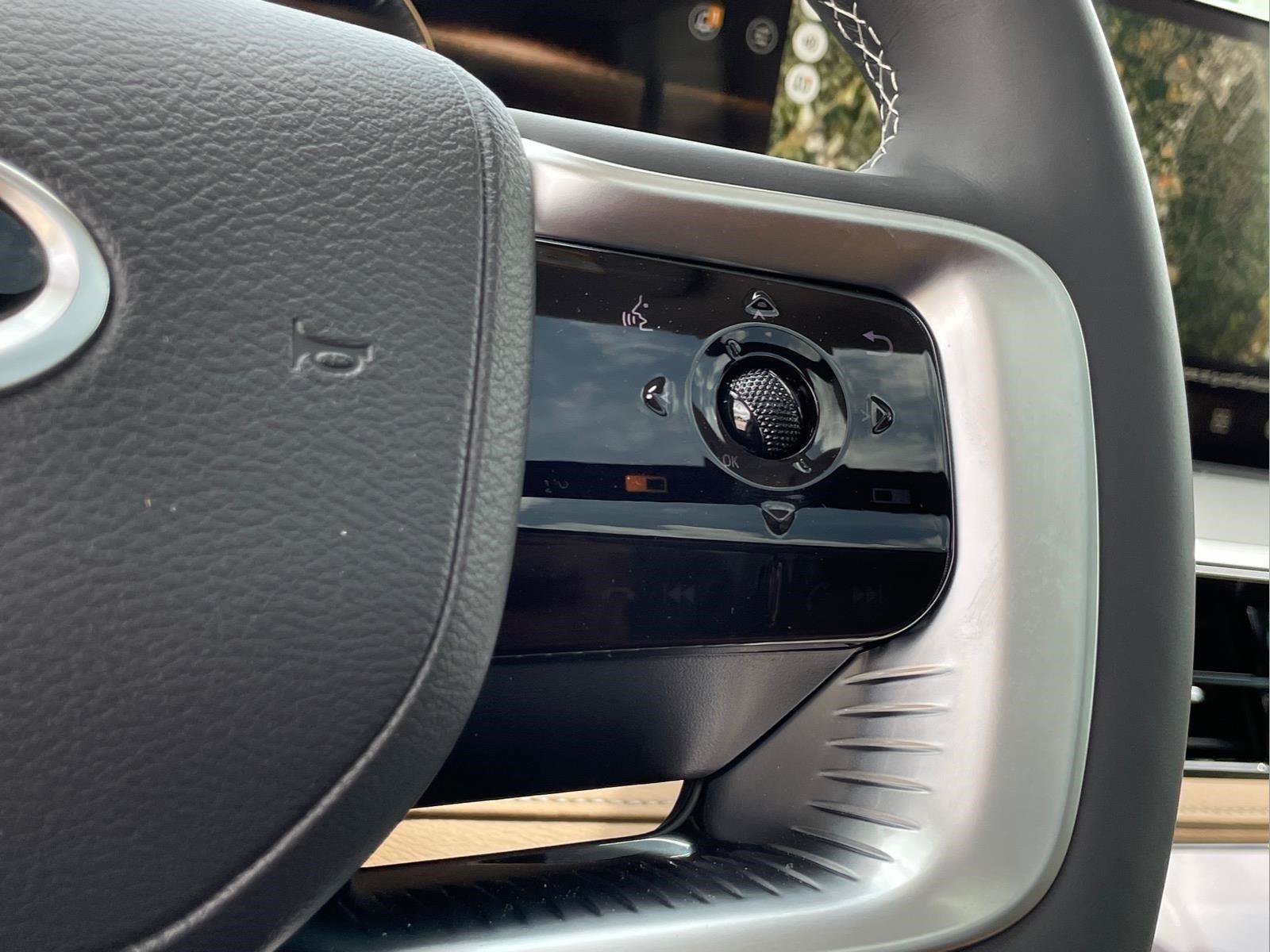 New 2026 INFINITI QX80 Luxe w/ Cargo Package RWD image 30