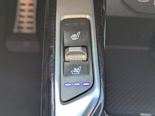 Used 2025 Kia Sorento SX Prestige image 25