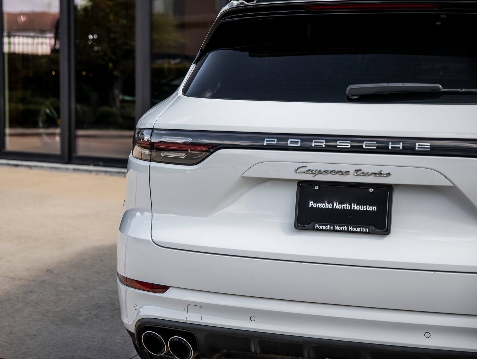 Certified 2023 Porsche Cayenne Turbo AWD/4WD image 13