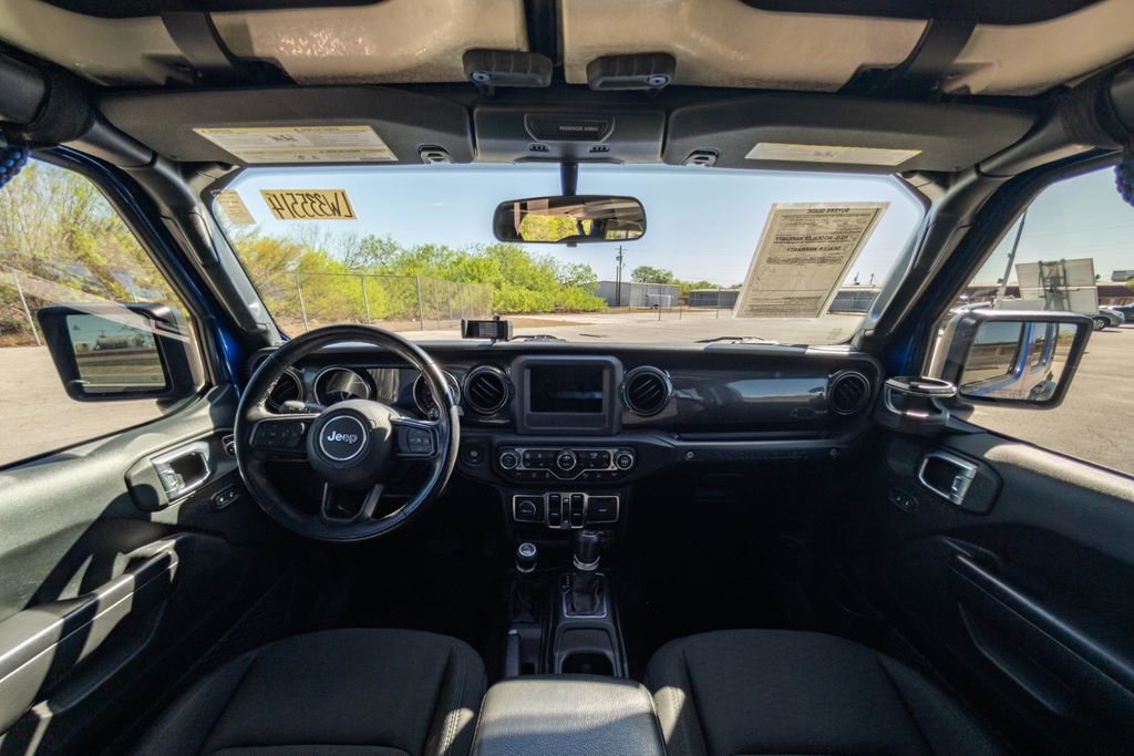 Used 2020 Jeep Wrangler Unlimited Sport image 18