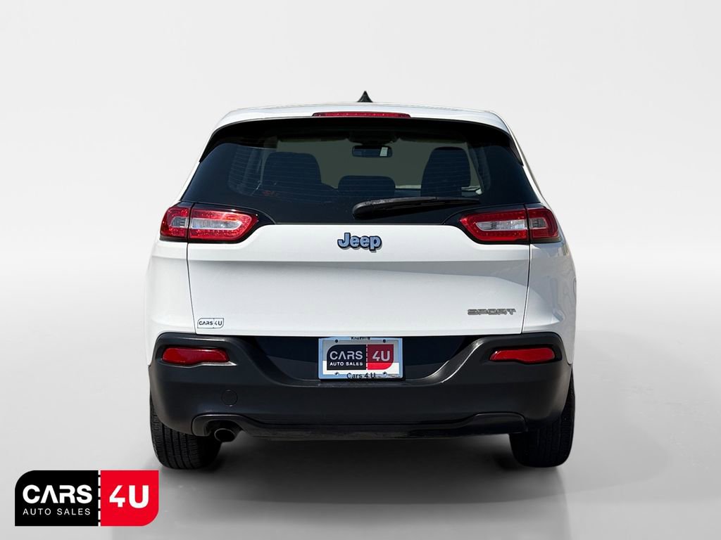 Used 2015 Jeep Cherokee Sport FWD image 6