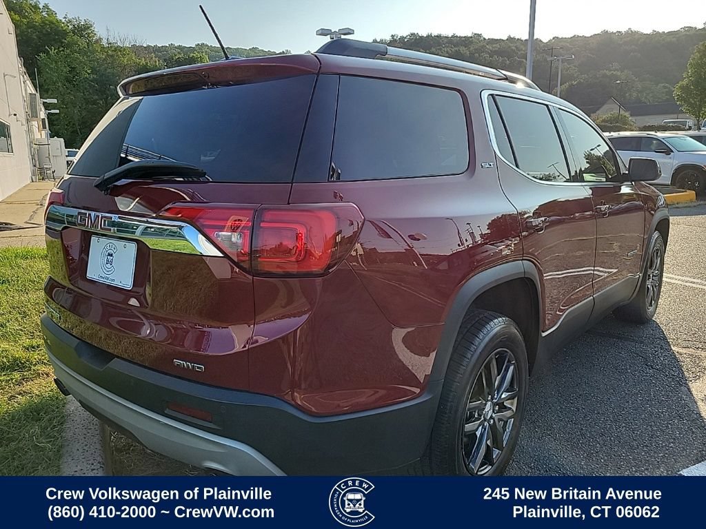 Used 2017 GMC Acadia SLT AWD/4WD image 3