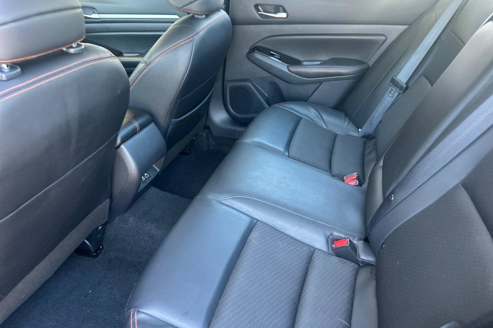 Certified 2024 Nissan Altima 2.5 SR FWD image 12