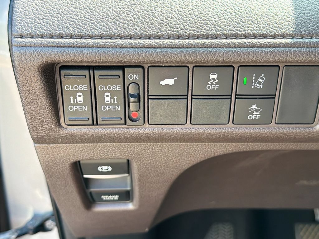 Used 2019 Honda Odyssey EX-L image 21