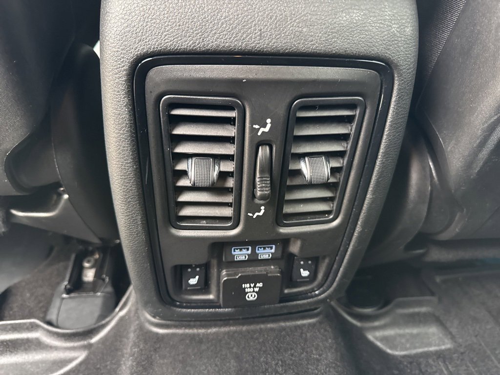 Certified 2022 Dodge Durango R/T w/ Trailer Tow Group IV image 21