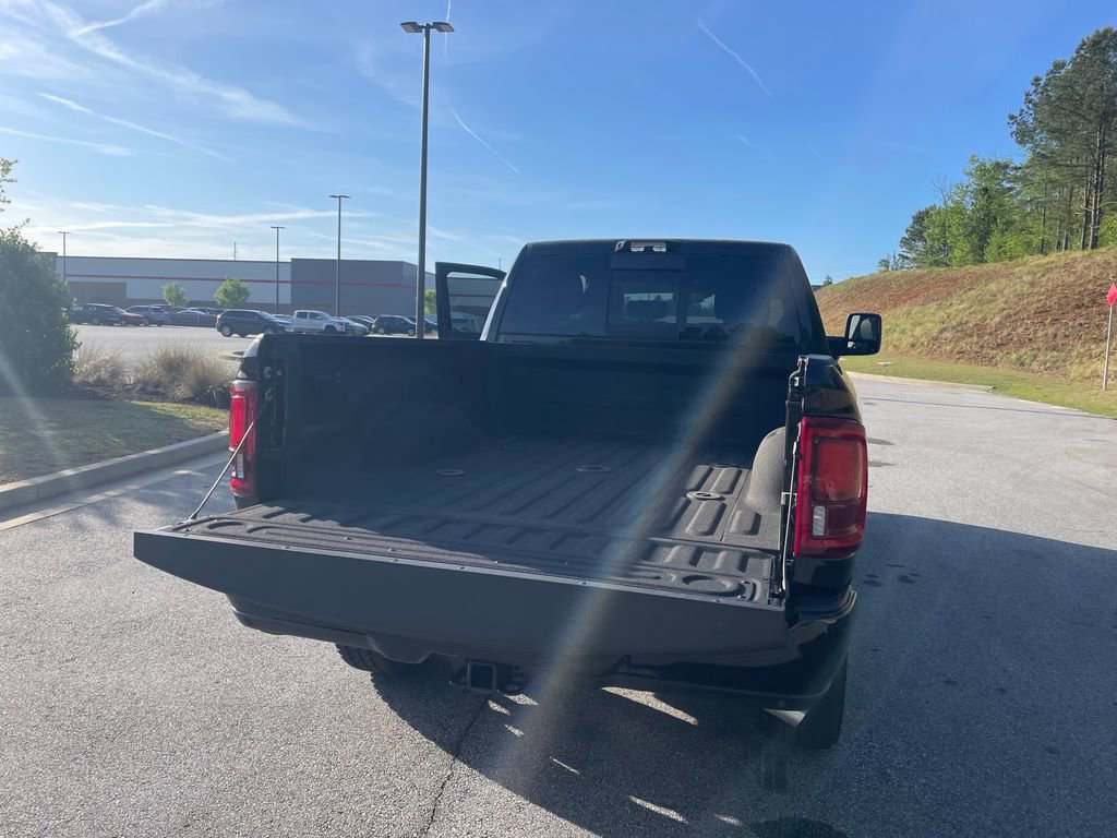 Used 2025 RAM 3500 Big Horn image 27