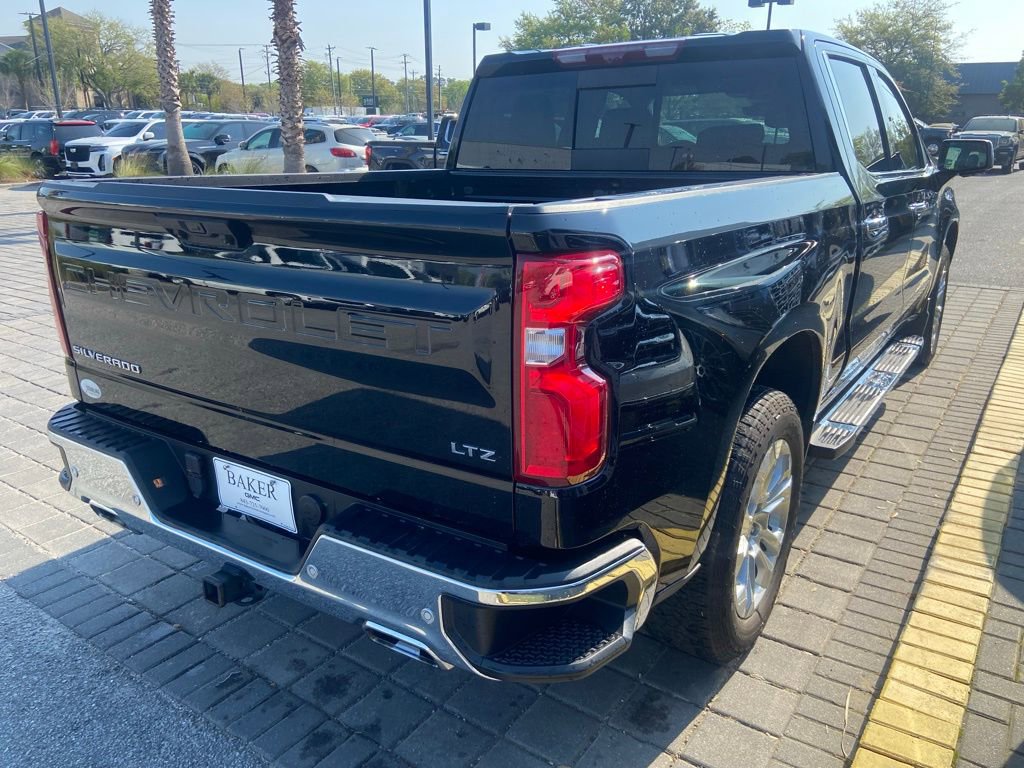 Used 2024 Chevrolet Silverado 1500 LTZ w/ Technology Package image 5
