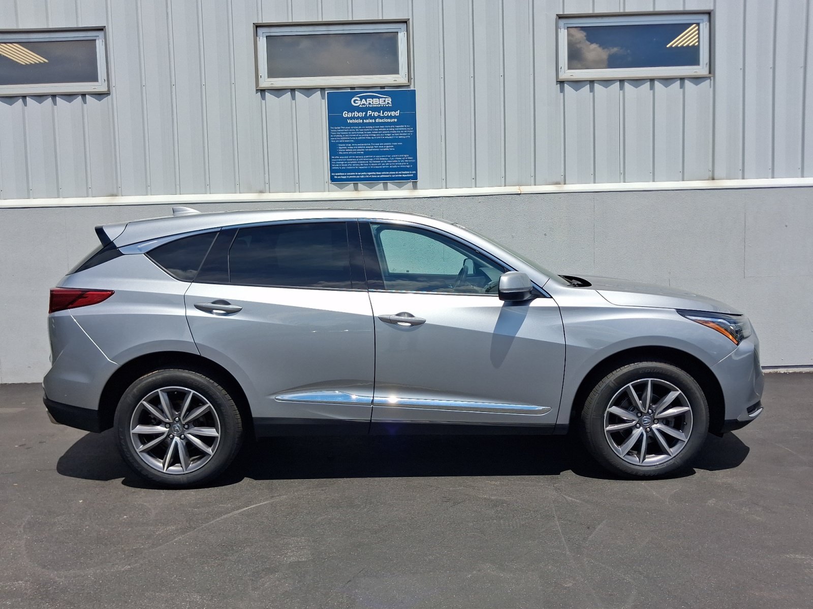 Used 2024 Acura RDX w/ Technology Package AWD/4WD image 9
