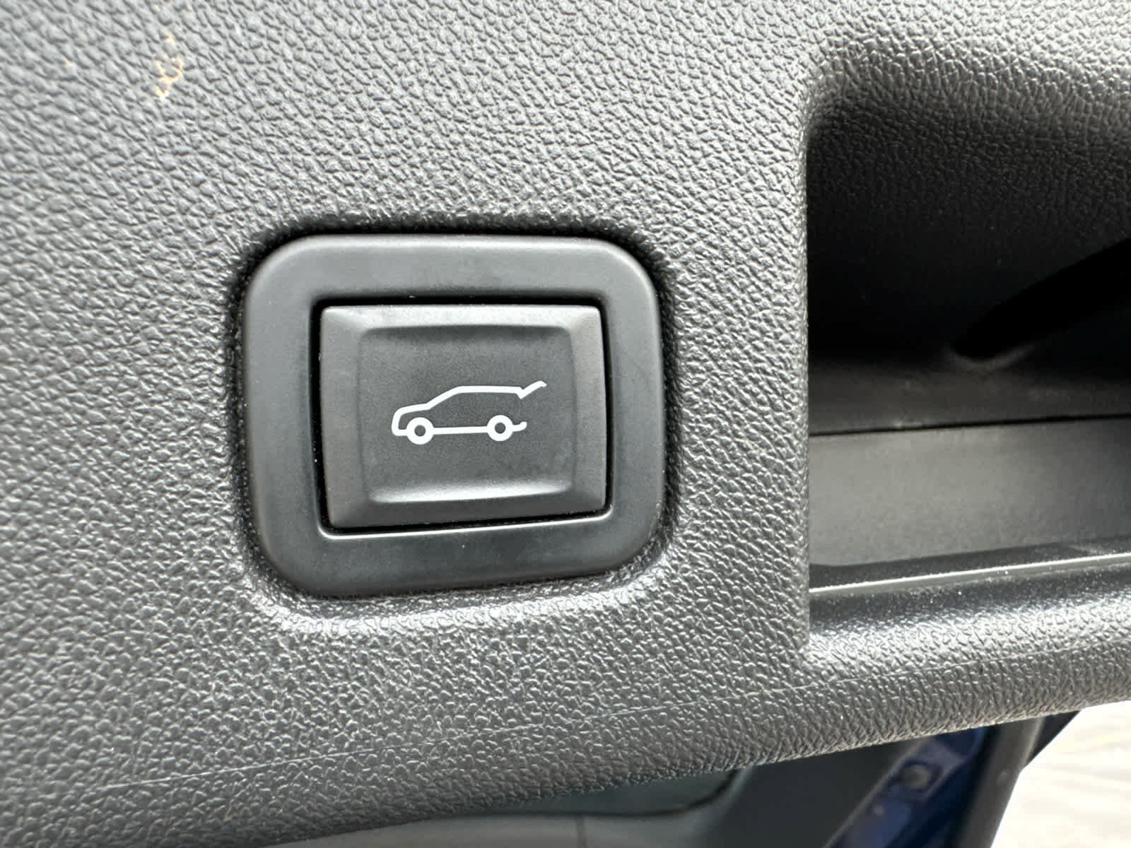 Used 2023 Chevrolet Equinox LT image 15