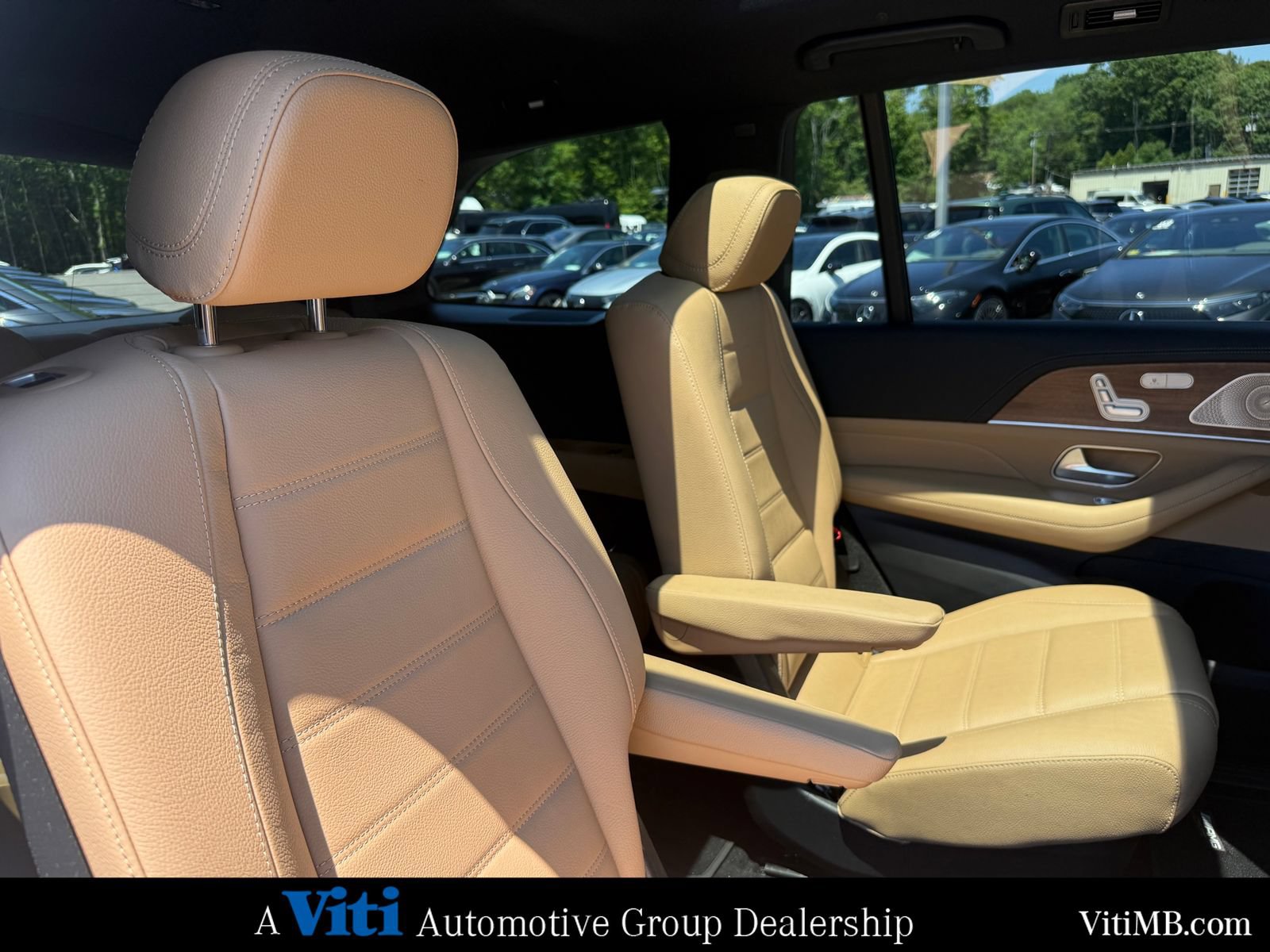 Certified 2025 Mercedes-Benz GLS 580 4MATIC image 28