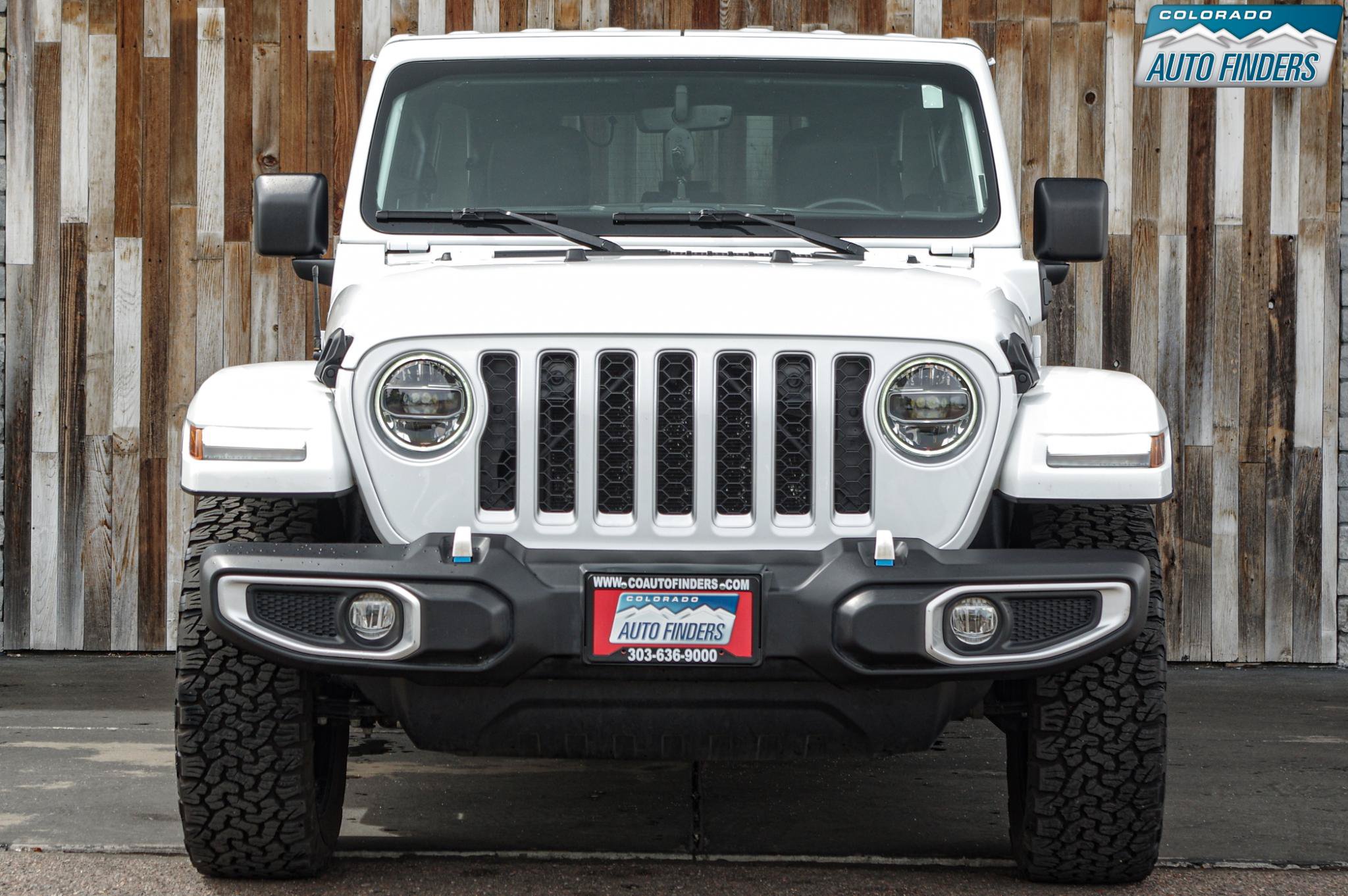 Used 2022 Jeep Wrangler Unlimited Sahara w/ Cold Weather Group AWD/4WD image 6