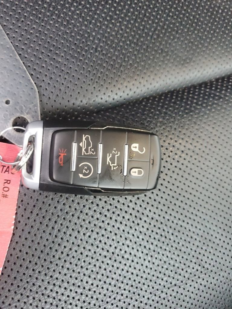 Used 2021 RAM 1500 Limited w/ Trailer Tow Group image 32