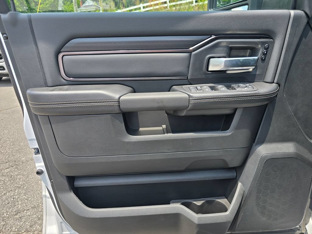 Used 2025 RAM 2500 Power Wagon AWD/4WD image 44